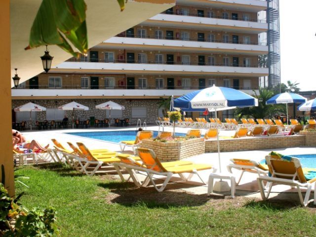 Apts Buensol Torremolinos Bagian luar foto