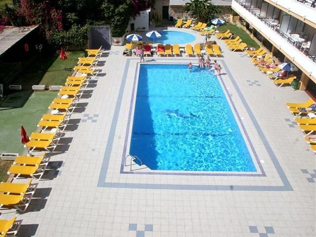 Apts Buensol Torremolinos Bagian luar foto