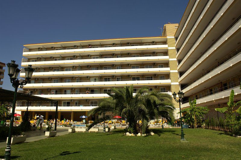 Apts Buensol Torremolinos Bagian luar foto